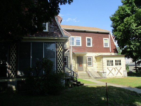 56 June Street Worcester, MA 01602 - Photo 3 of 20 Gallery Image 3