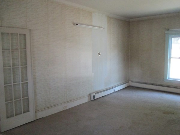 56 June Street Worcester, MA 01602 - Photo 10 of 20 Gallery Image 10