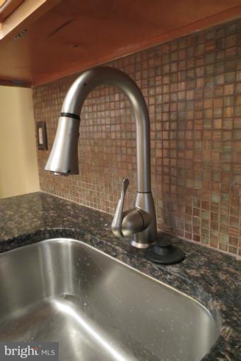 4107 Mountwood Road Baltimore, MD 21229 - Photo 2 of 22 Kitchen