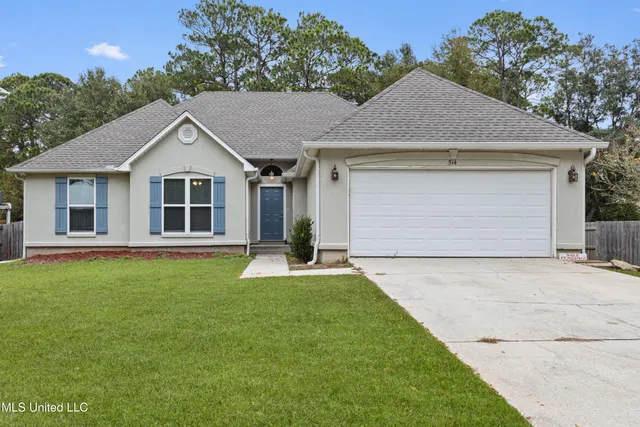 $269,400 | 514 Royal Oak, Pass Christian, MS 39571