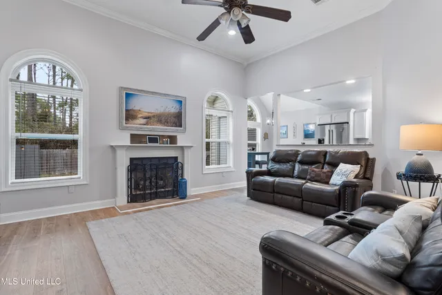 $269,400 | 514 Royal Oak, Pass Christian, MS 39571