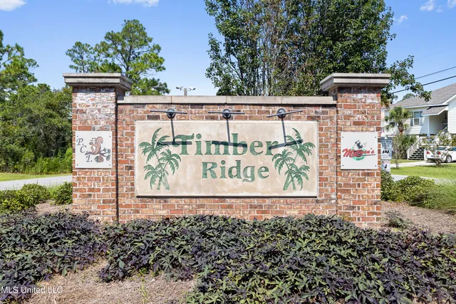 $269,400 | 514 Royal Oak, Pass Christian, MS 39571