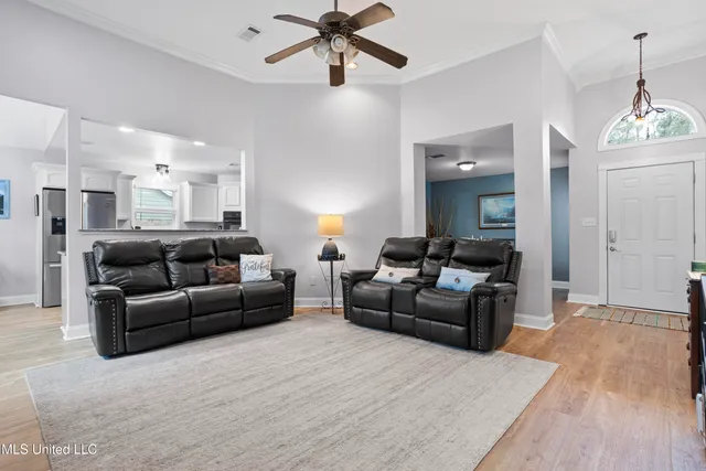 $269,400 | 514 Royal Oak, Pass Christian, MS 39571