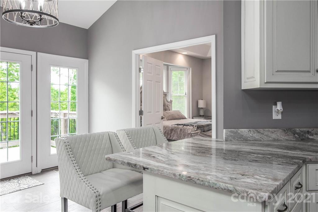 358 West Lake Road Marion, NC 28752 - Photo 7 of 14 Gallery Image 7