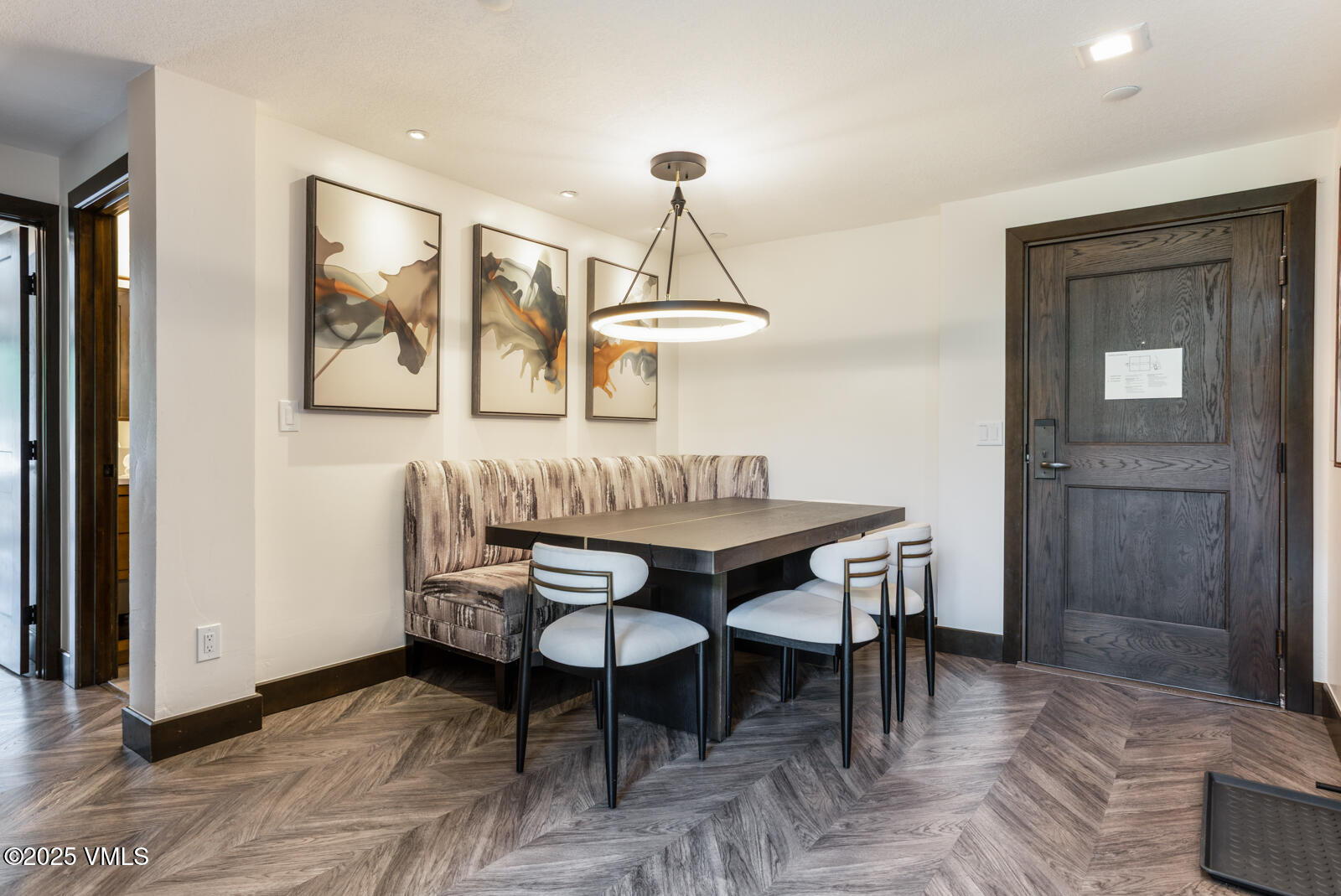 120 Offerson Road, Unit 3430 Beaver Creek, CO 81620 - Photo 16 of 36 a dining room with furniture and window