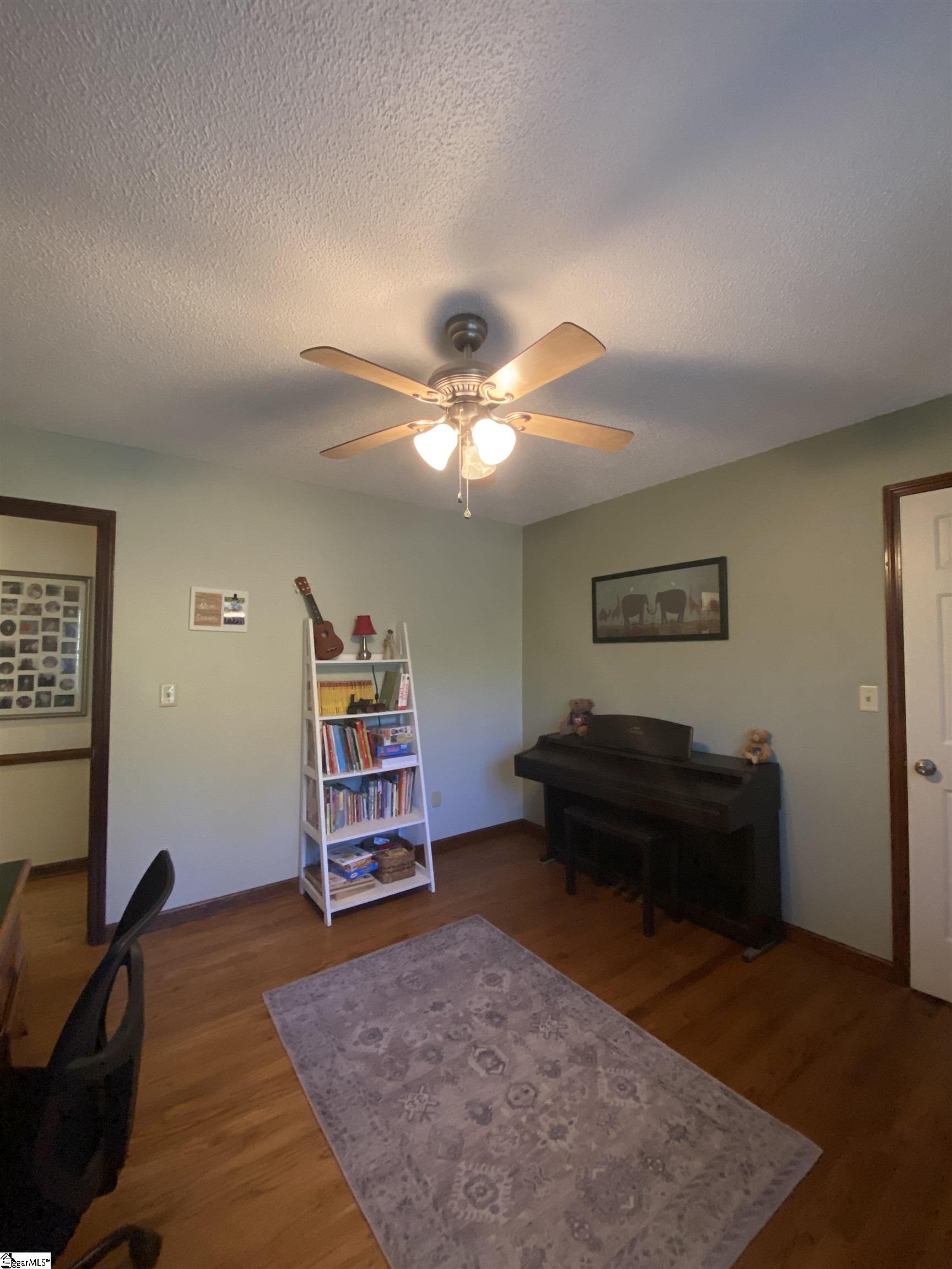 409 Timber Road Piedmont, SC 29673 - Photo 15 of 31 Gallery Image 15