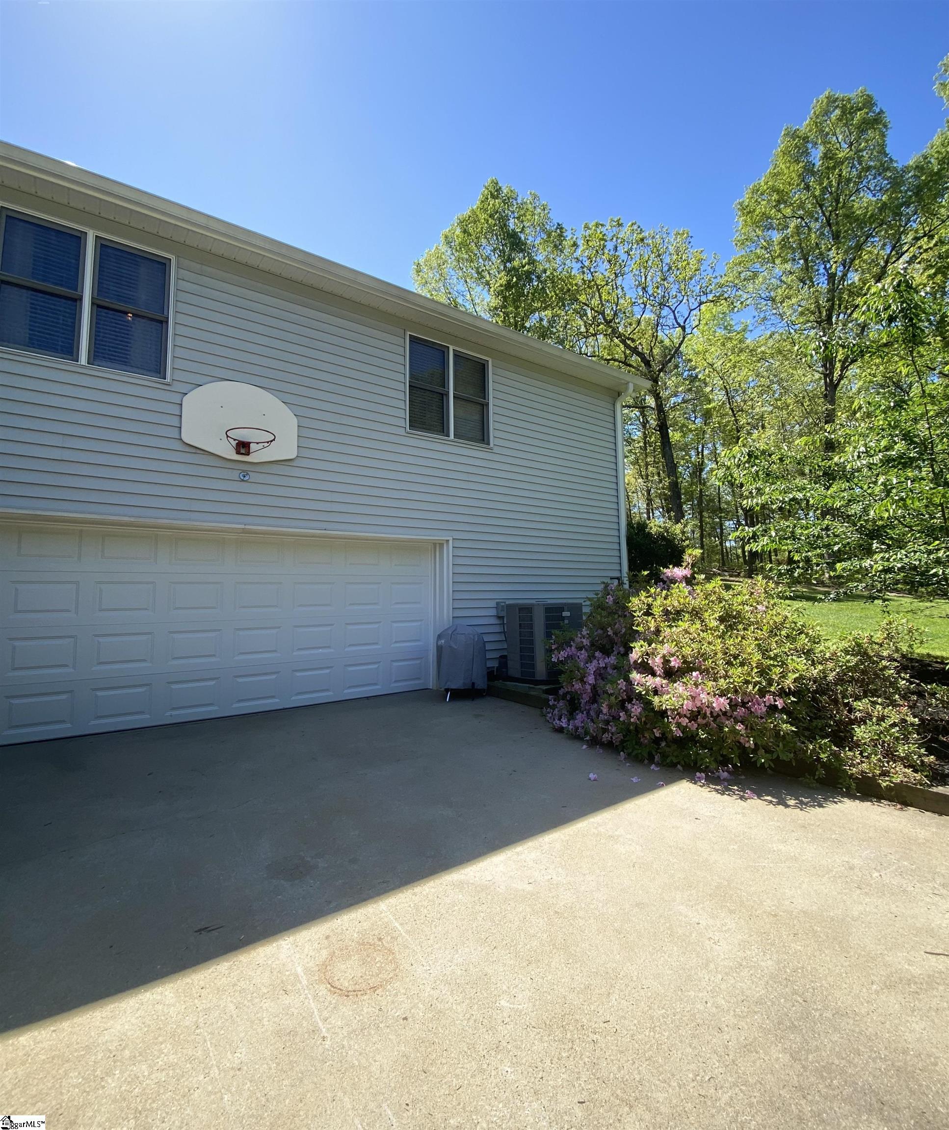 409 Timber Road Piedmont, SC 29673 - Photo 25 of 31 Gallery Image 25