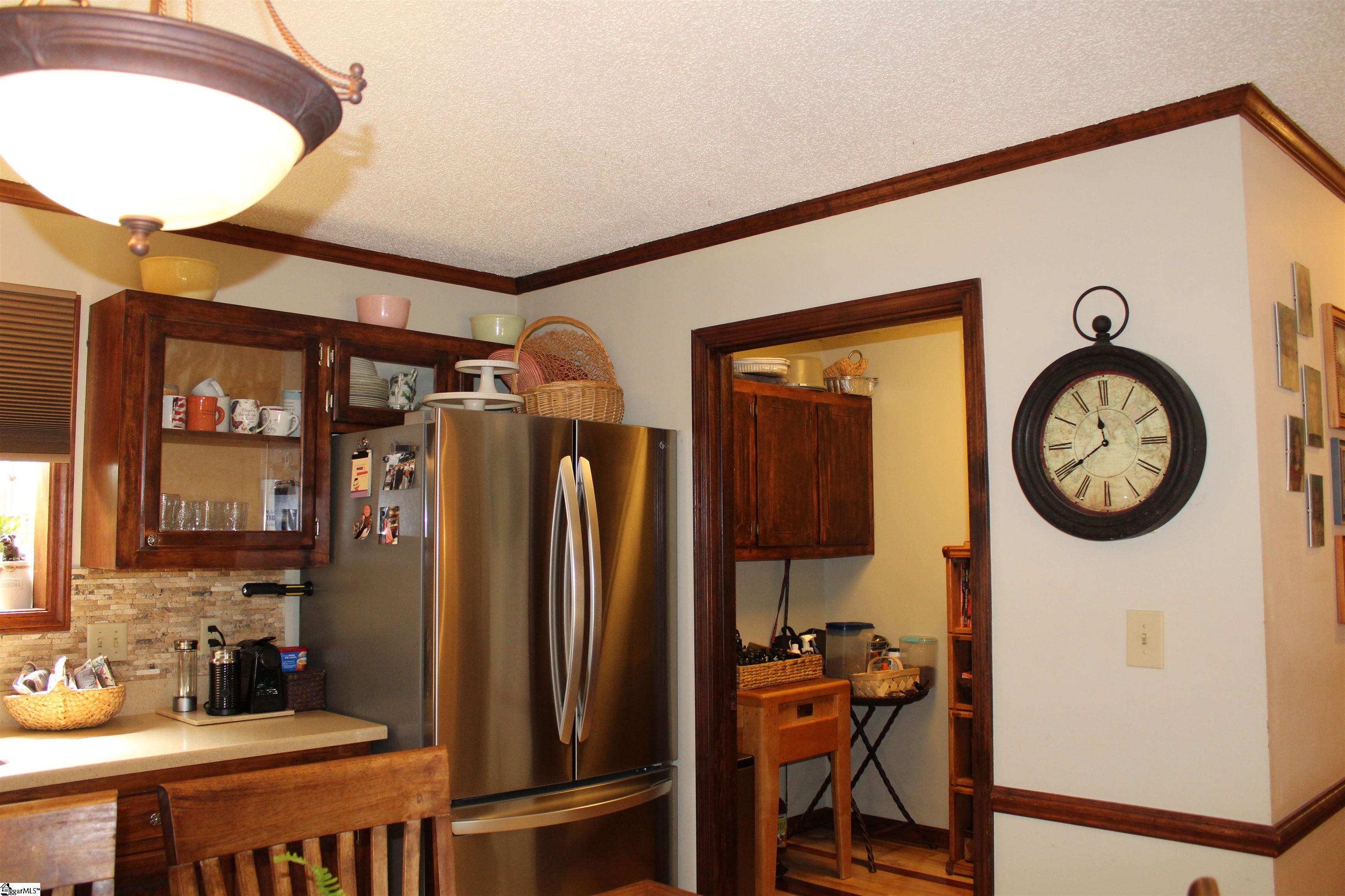409 Timber Road Piedmont, SC 29673 - Photo 7 of 31 Gallery Image 7