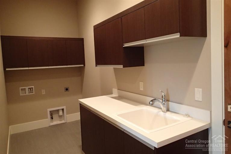 61354 Kindle Rock Loop Bend, OR 97702 - Photo 10 of 11 Additional Photo