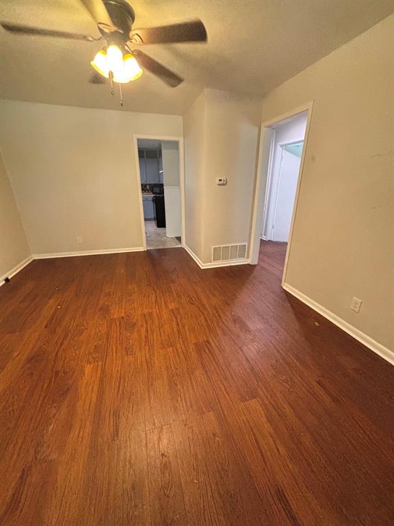 1204 Stuart Road Denton, TX 76209 - Photo 3 of 18 Gallery Image 3