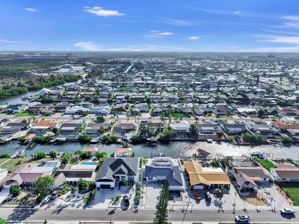 $4,150 | 6515 Santiago Court, Apollo Beach, FL 33572