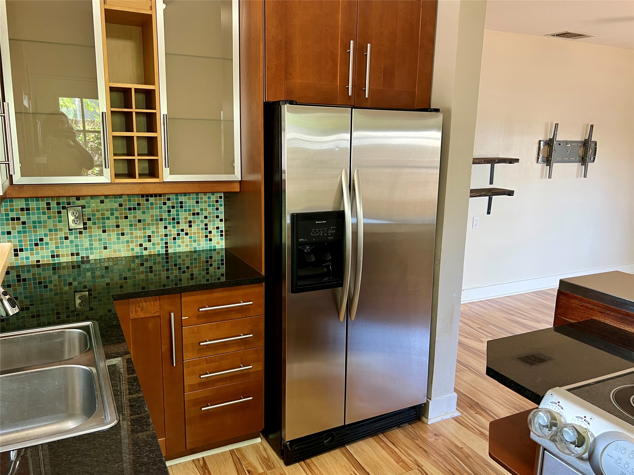 412 West Croslin Street, Unit A Austin, TX 78752 - Photo 9 of 13