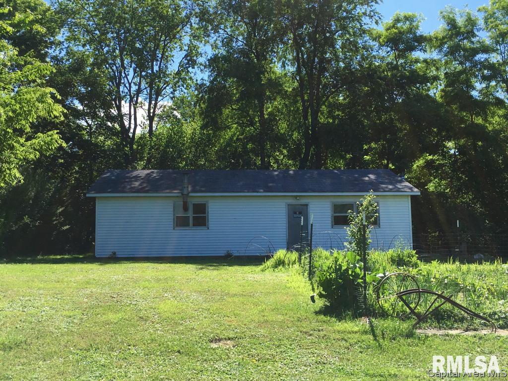 17561 Old Fairgrounds Road Petersburg, IL 62675 - Photo 11 of 33 Gallery Image 11