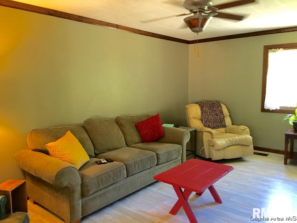 17561 Old Fairgrounds Road Petersburg, IL 62675 - Photo 20 of 33 Gallery Image 20
