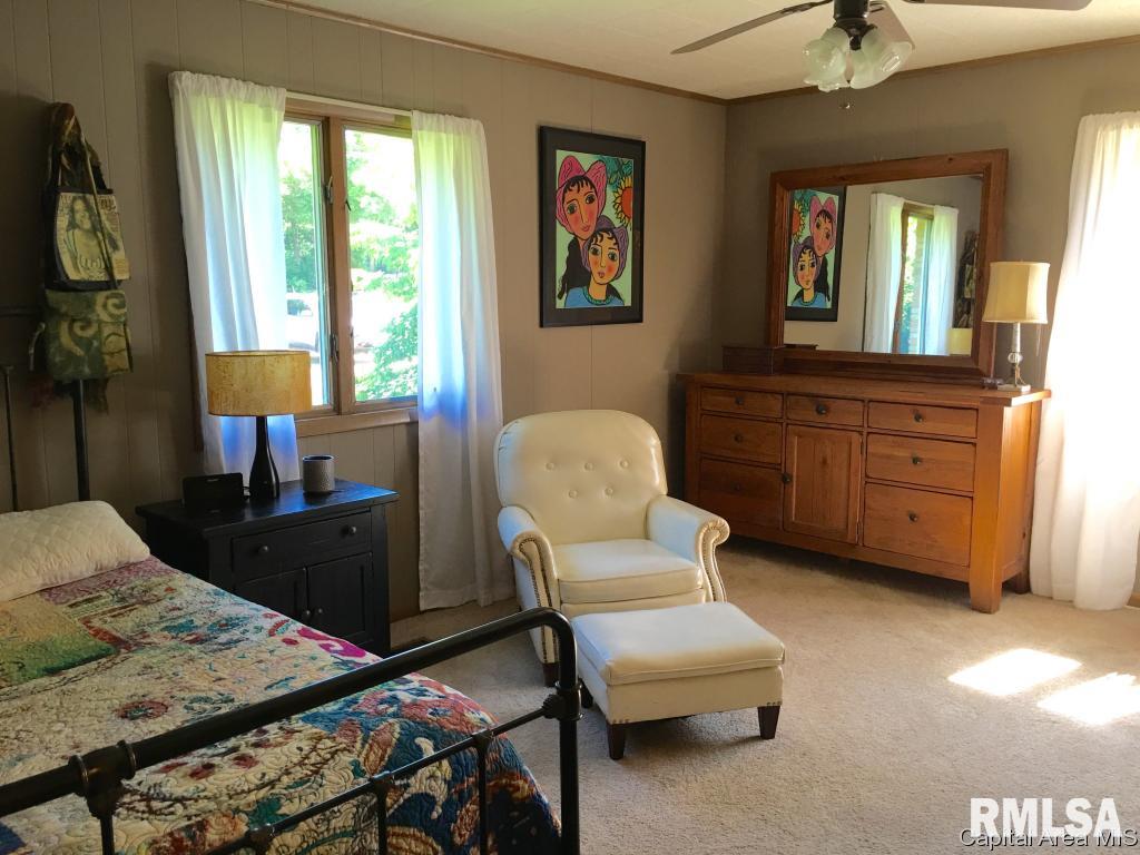 17561 Old Fairgrounds Road Petersburg, IL 62675 - Photo 23 of 33 Gallery Image 23