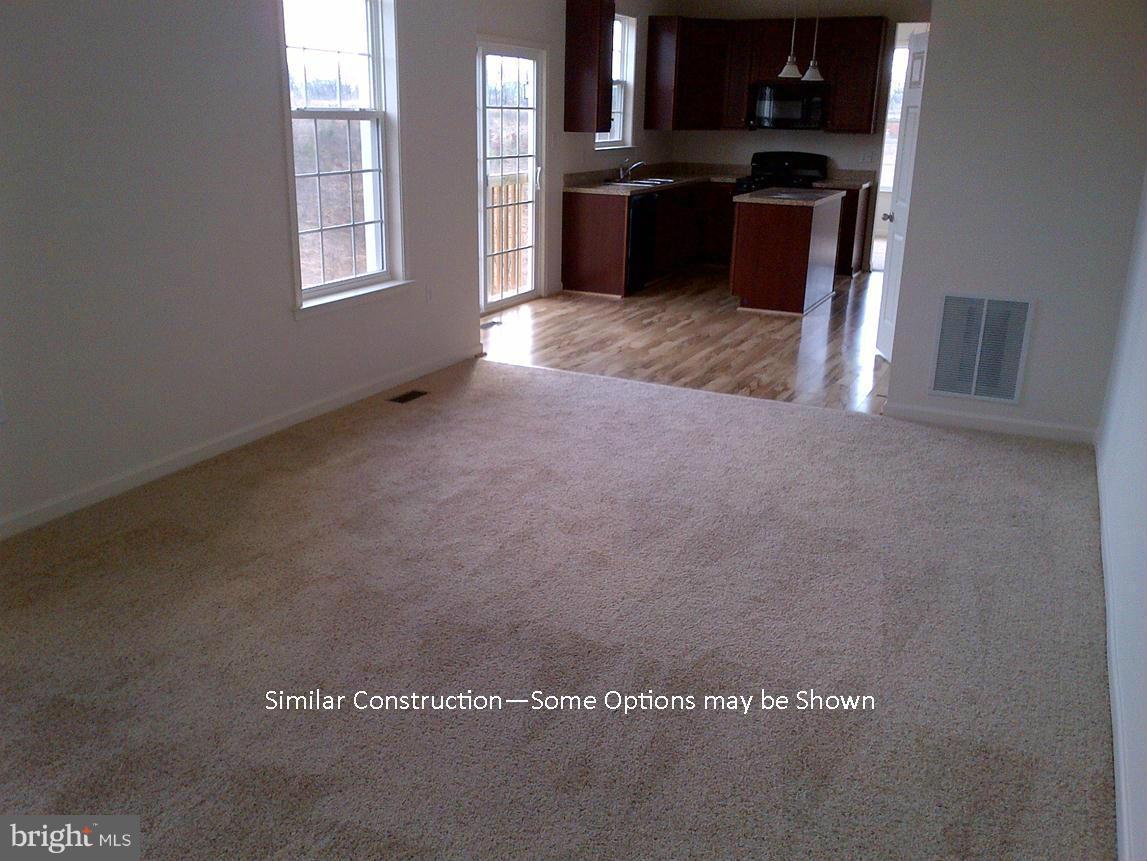25 Glenbrook Road Ranson, WV 25438 - Photo 8 of 21 Family Room