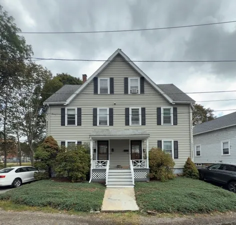 $2,150 | 135-137 Lynde Street, Unit 1, Melrose, MA 02176