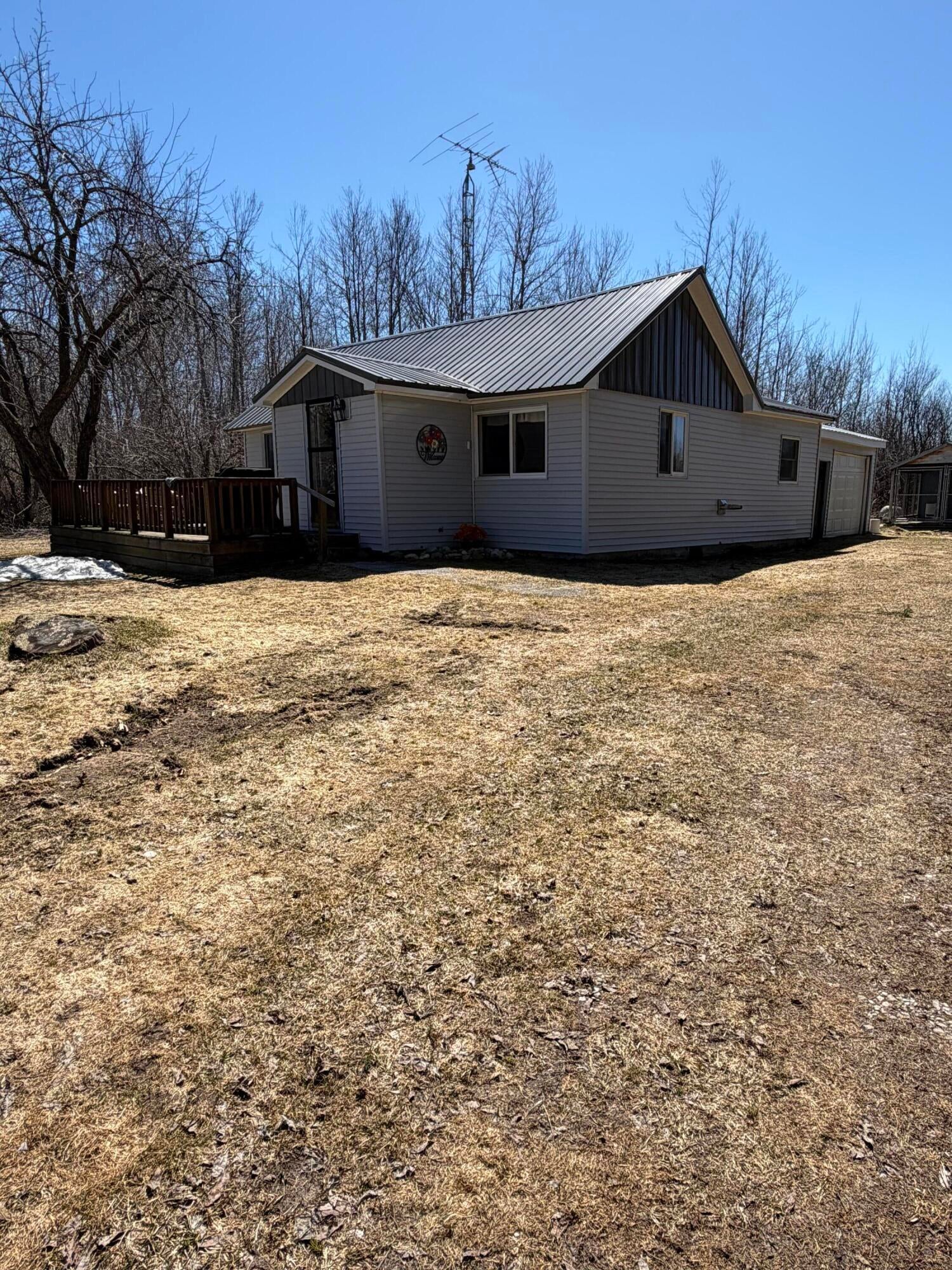 28690 South Raber Road Goetzville, MI 49736 - Photo 2 of 19 Gallery Image 2