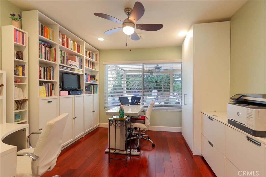 8 Sandpiper Irvine, CA 92604 - Photo 13 of 45 a view of a room with gym equipment