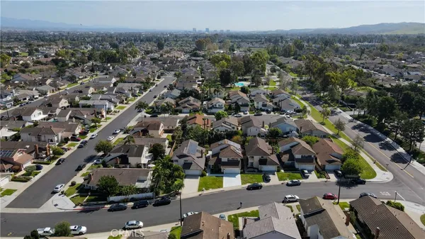 $2,095,000 | 8 Sandpiper, Irvine, CA 92604