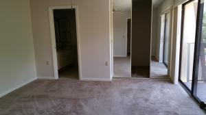 2412 24th Court Jupiter, FL 33477 - Photo 9 of 13 R P 9