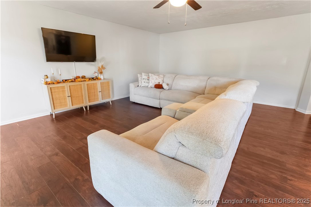 733 Rim Road Fayetteville, NC 28314 - Photo 8 of 23 Gallery Image 8