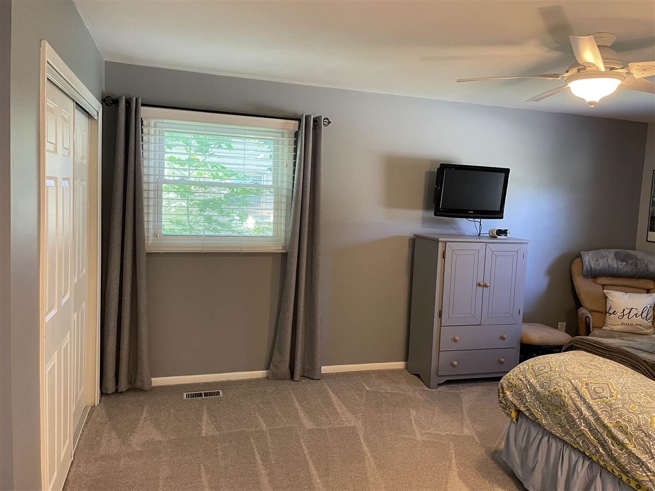 6196 Kings Shire Road Grand Blanc, MI 48439 - Photo 20 of 42 50078218-20.JPG