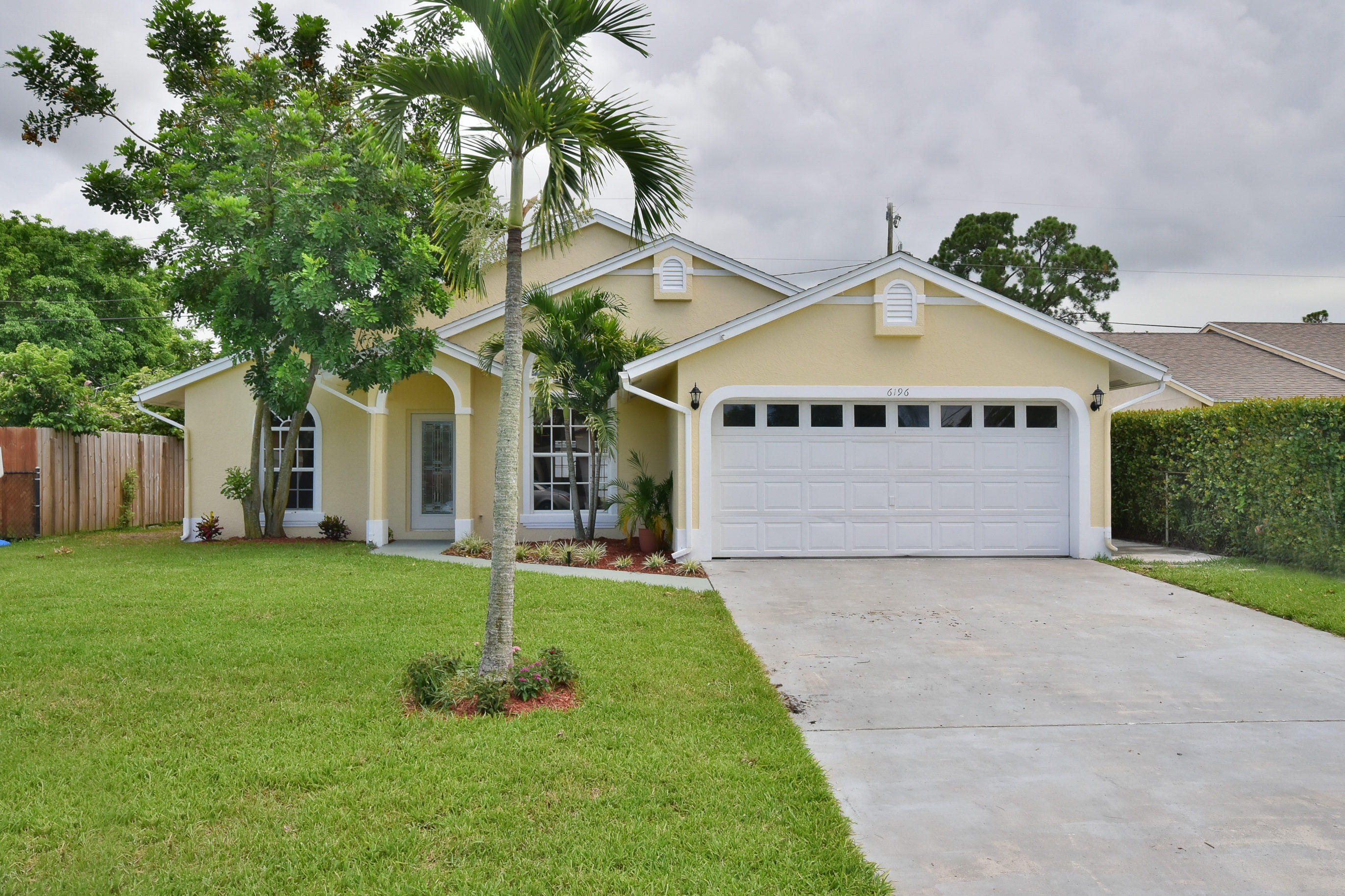 6196 Adams Street Jupiter, FL 33458 - Photo 1 of 26 Front of House