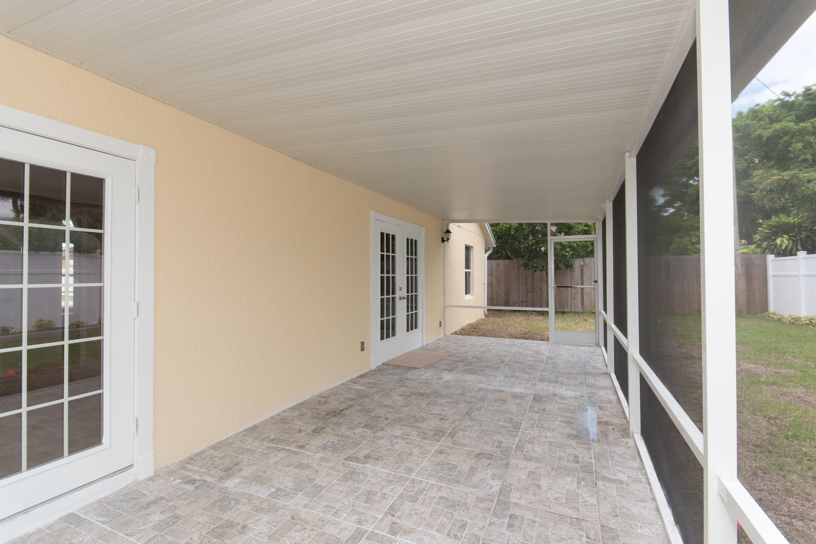6196 Adams Street Jupiter, FL 33458 - Photo 22 of 26 Patio