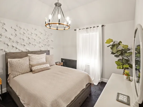 $1,050,000 | 5304 Via Besso Drive, Bee Cave, TX 78738