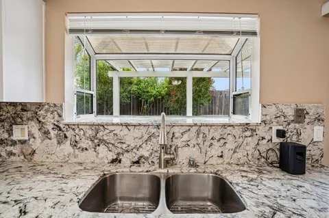 $495,000 | 4112 Ashgrove Way, Sacramento, CA 95826
