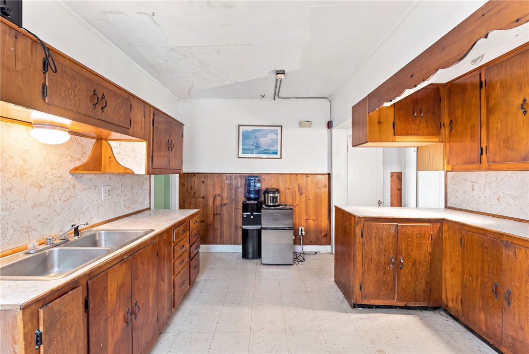 18 Spring Street Westerly, RI 02891 - Photo 46 of 50 Gallery Image 46