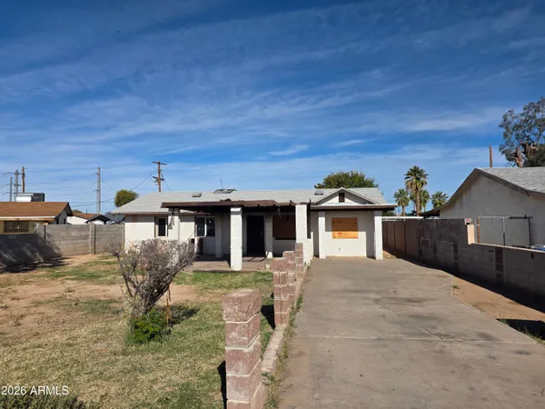 $214,900 | 1324 West Pecan Road, Phoenix, AZ 85041