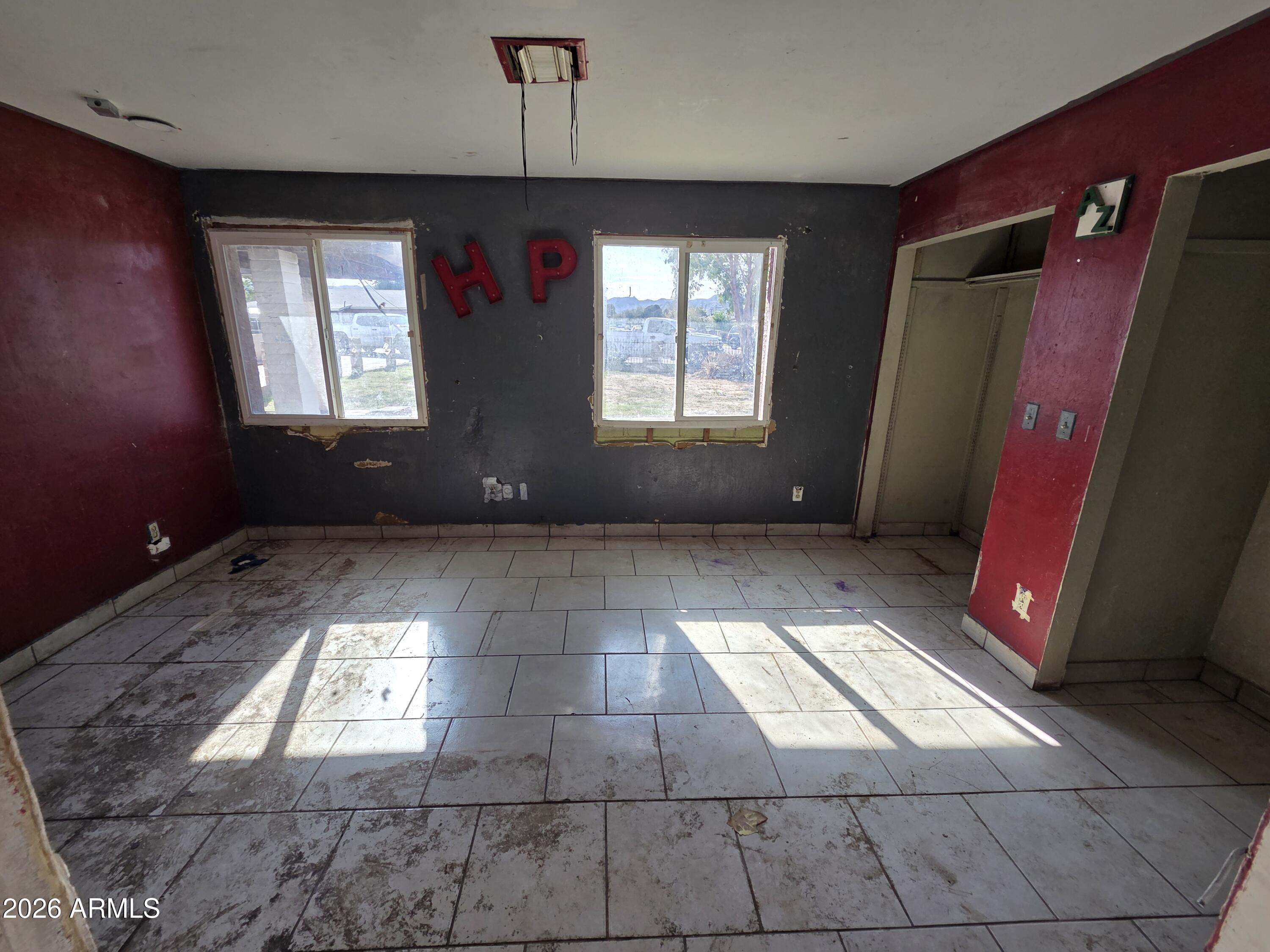 1324 West Pecan Road Phoenix, AZ 85041 - Photo 13 of 13 20260126_114313