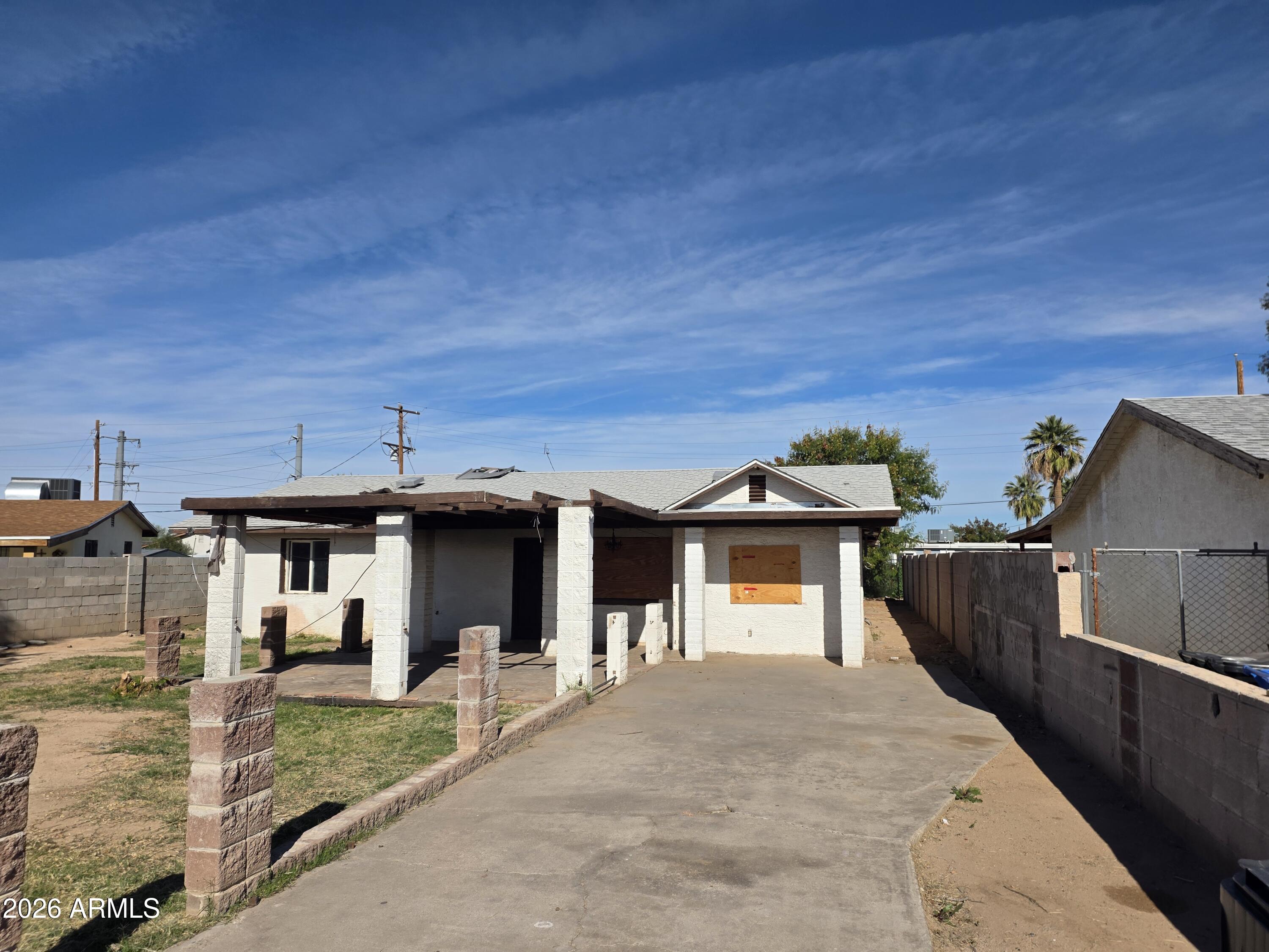 1324 West Pecan Road Phoenix, AZ 85041 - Photo 2 of 13 20260126_113914(0)