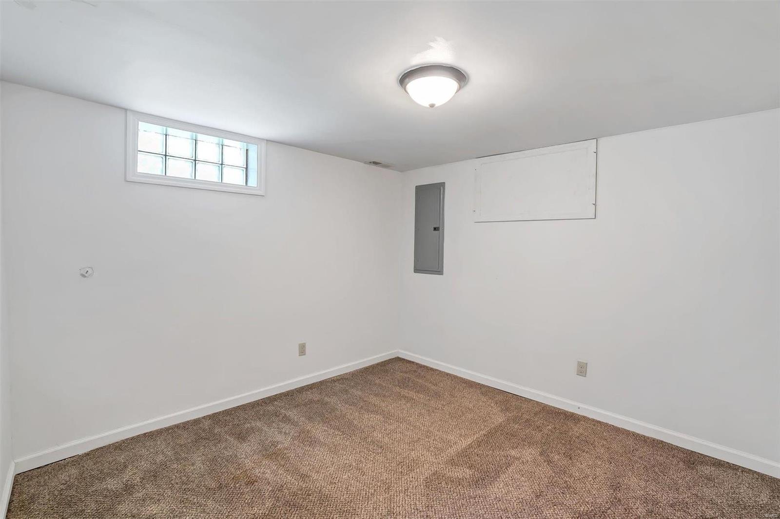 2724 Granda Drive St. Louis, MO 63125 - Photo 19 of 29