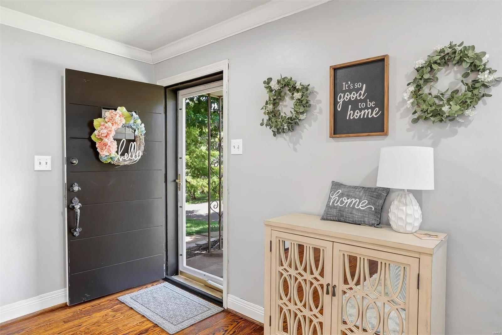 2724 Granda Drive St. Louis, MO 63125 - Photo 4 of 29