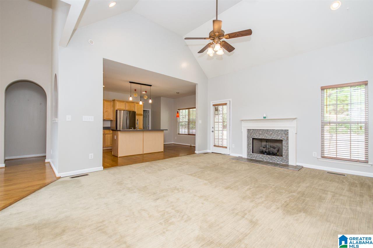 206 Arbor Court Sterrett, AL 35147 - Photo 4 of 31
