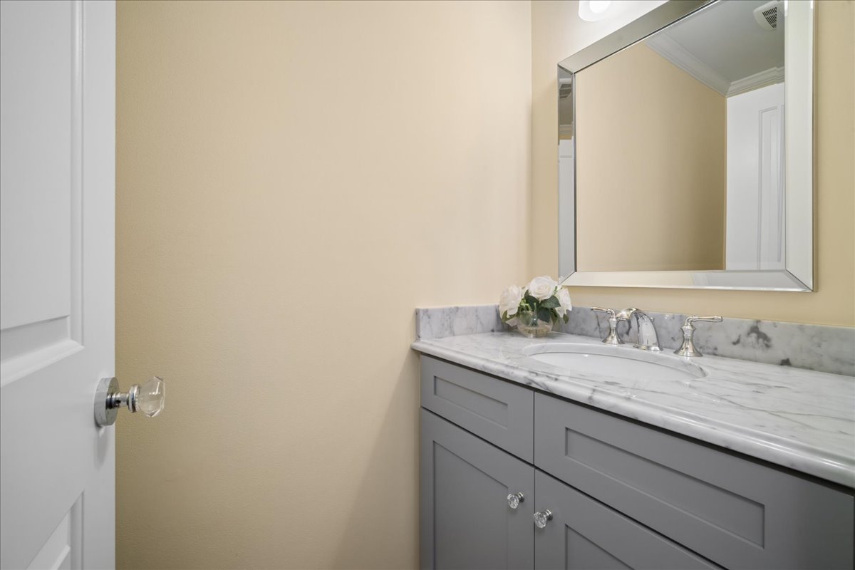 1617 Winnetka Road, Unit 1617 Glenview, IL 60025 - Photo 21 of 25