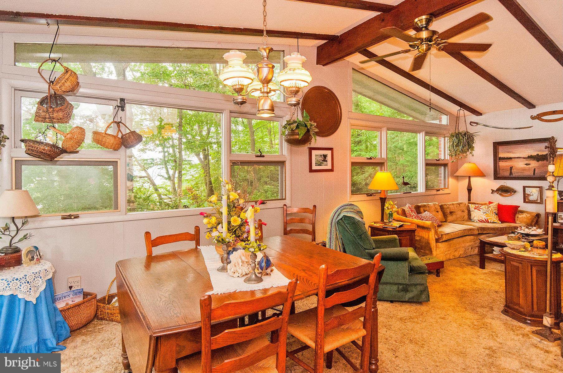 24 Woodmour Manor Road Earleville, MD 21919 - Photo 11 of 30 Dining/living area