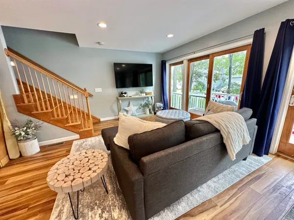 $4,900 | 4 West Shore Drive, Sandown, NH 03873