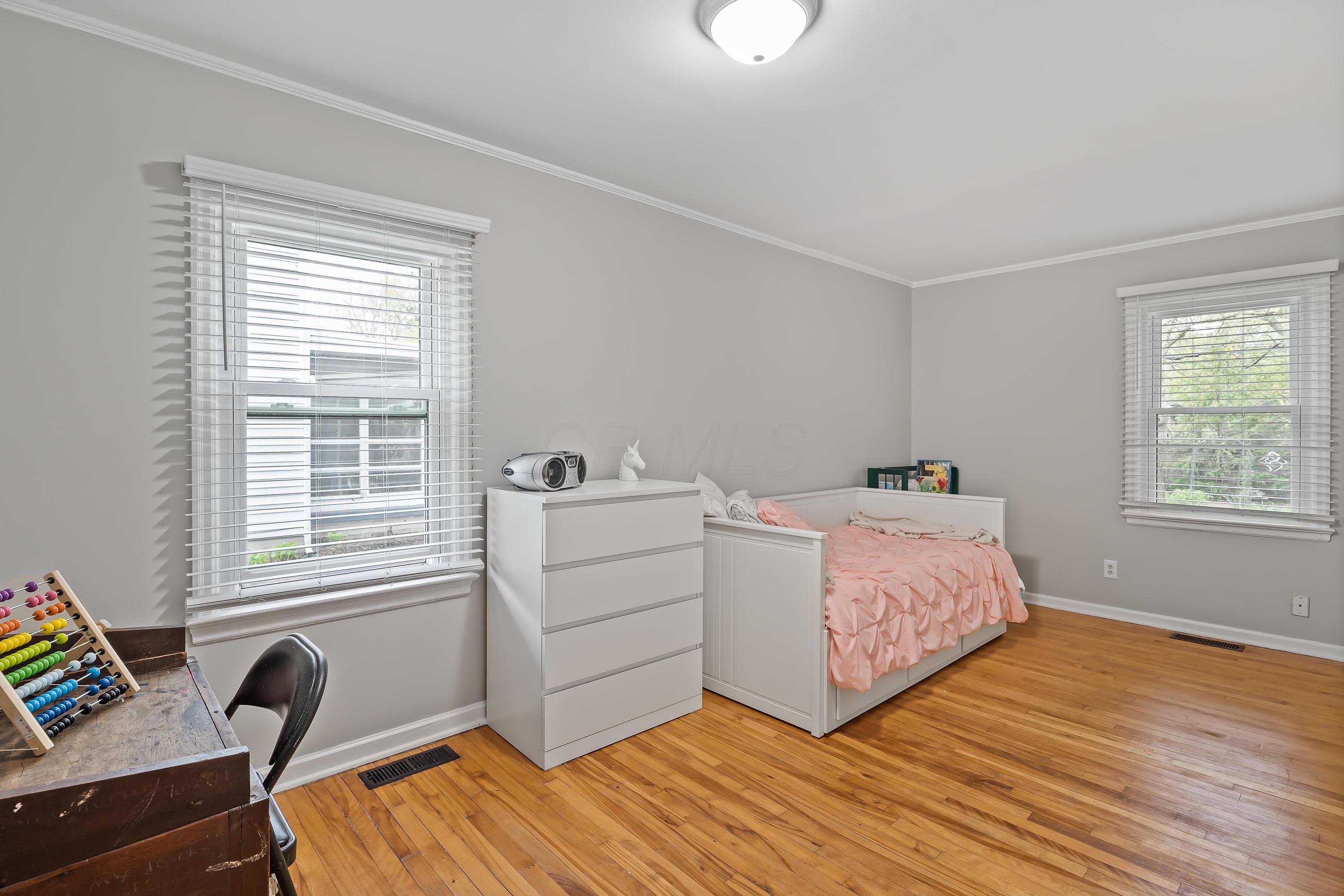 345 North Cassingham Road Columbus, OH 43209 - Photo 14 of 29 Gallery Image 14