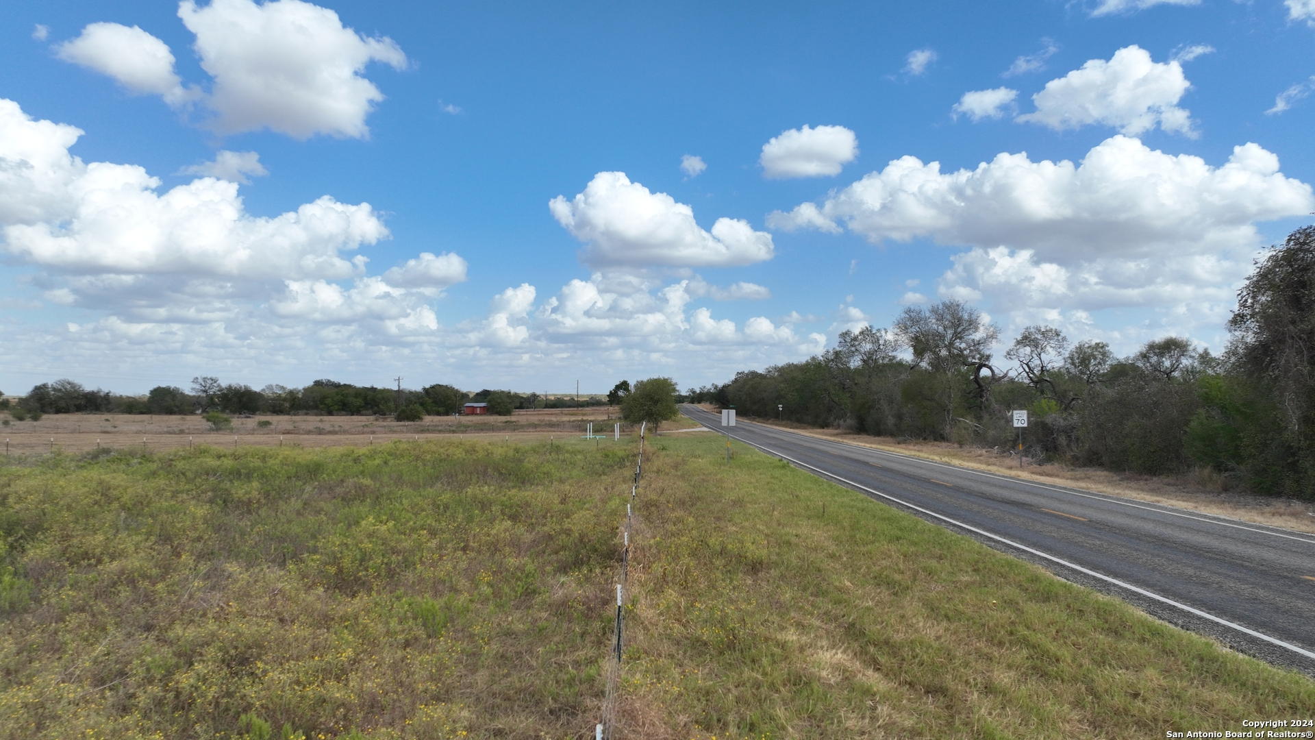 0 Fm 462 Moore, TX 78057 - Photo 5 of 12