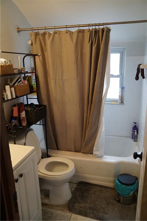 2003 Lafayette Street Pittsburgh, PA 15218 - Photo 6 of 12 a bathroom with a sink a toilet a tub and shower