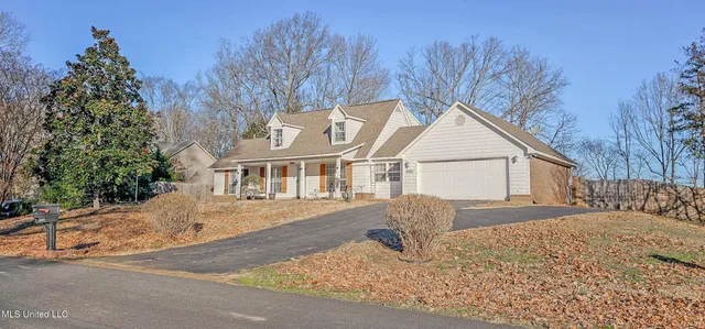 $430,000 | 4600 Huron Road, Nesbit, MS 38651