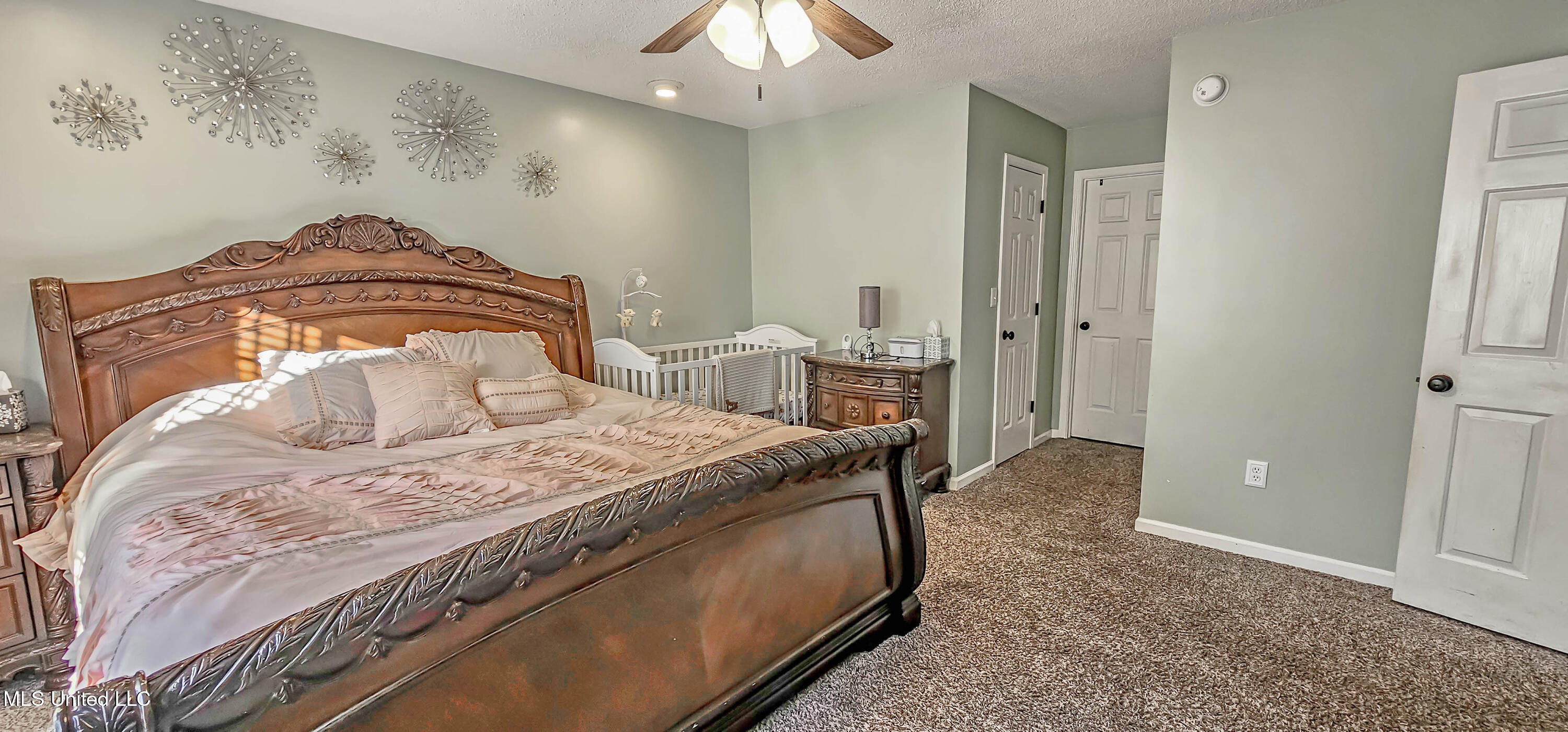 4600 Huron Road Nesbit, MS 38651 - Photo 18 of 34 Primary Suite Downstairs