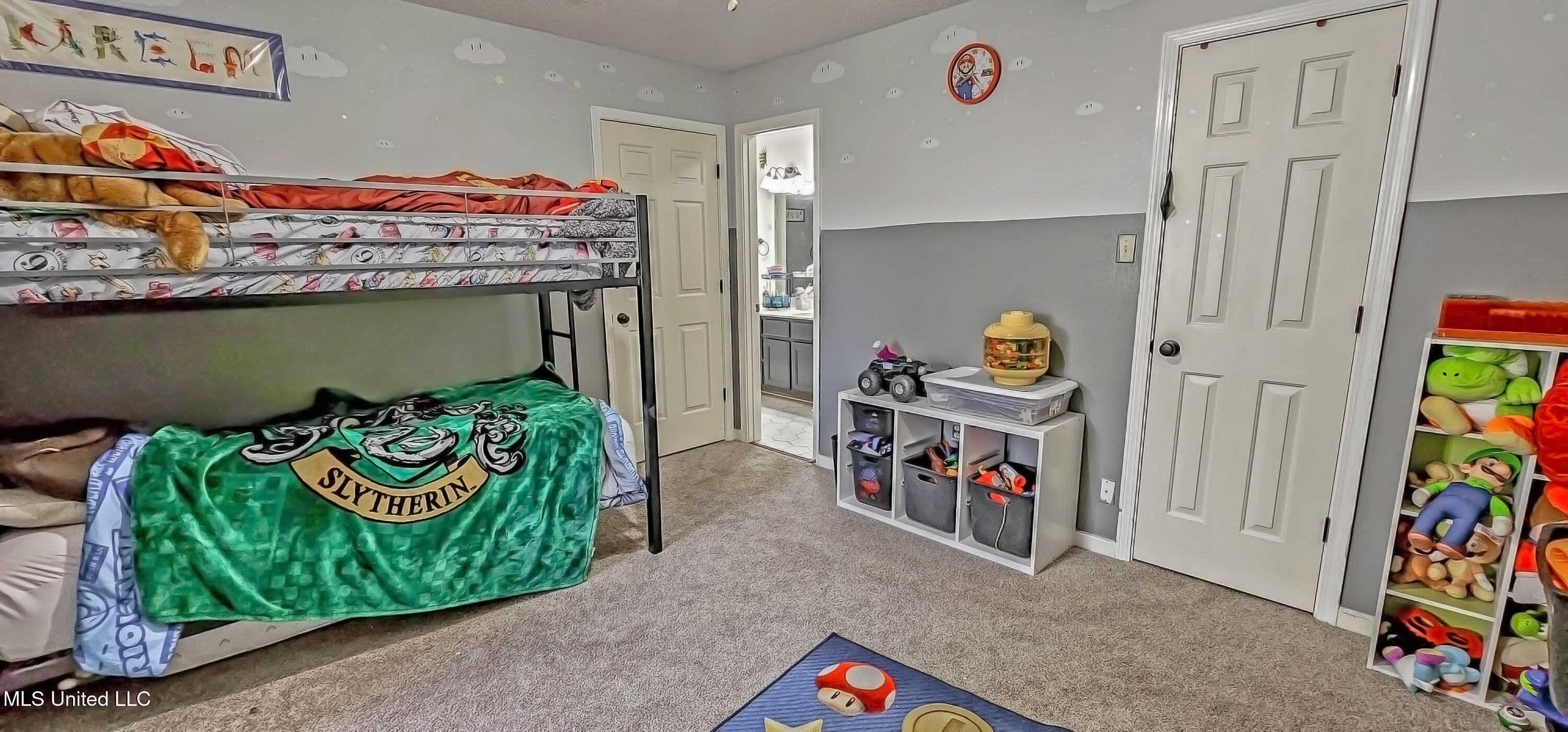 4600 Huron Road Nesbit, MS 38651 - Photo 26 of 34 3rd Bedroom Upstairs