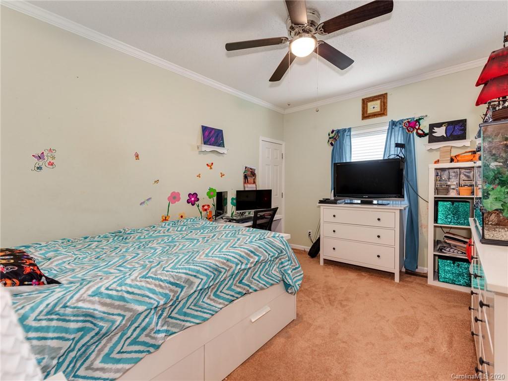 281 Heatherlock Road Clover, SC 29710 - Photo 16 of 23