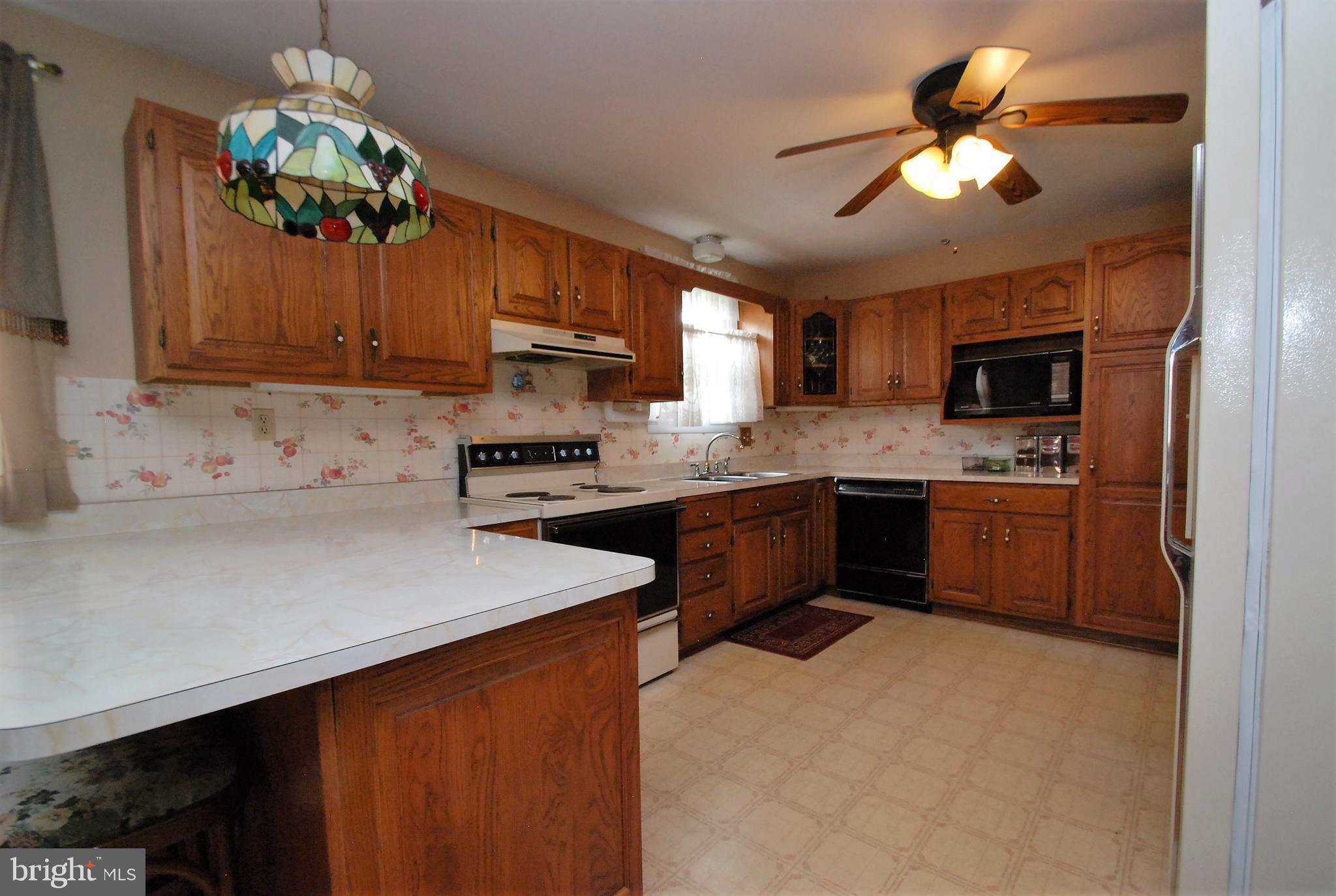 800 Schoolhouse Road Pottstown, PA 19465 - Photo 18 of 43