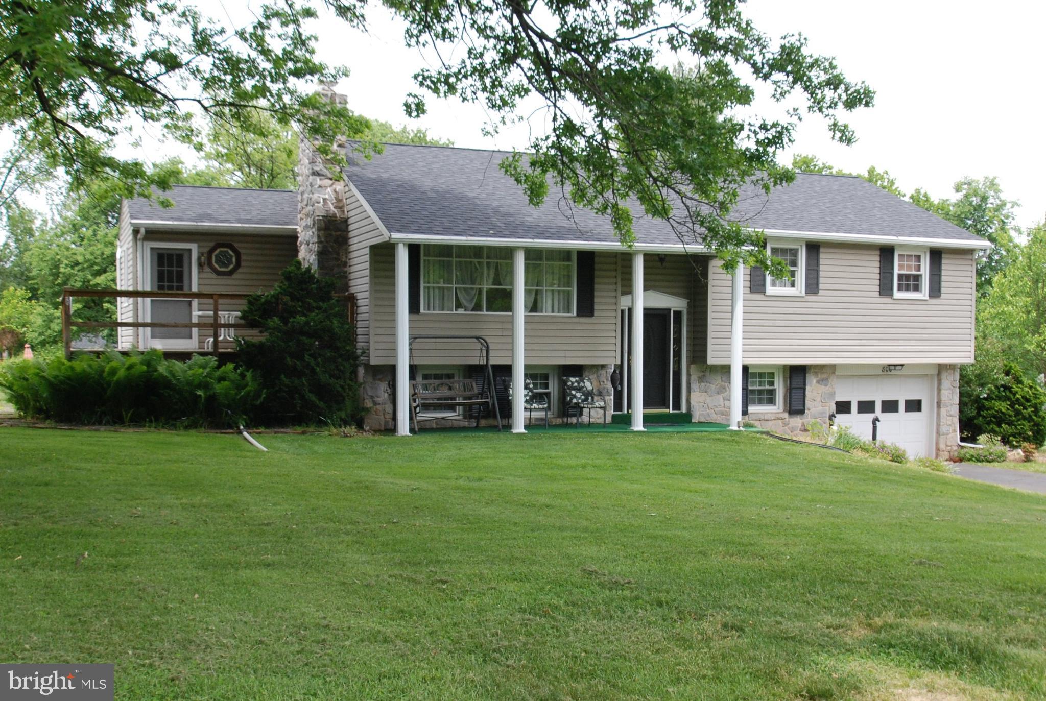 800 Schoolhouse Road Pottstown, PA 19465 - Photo 4 of 43
